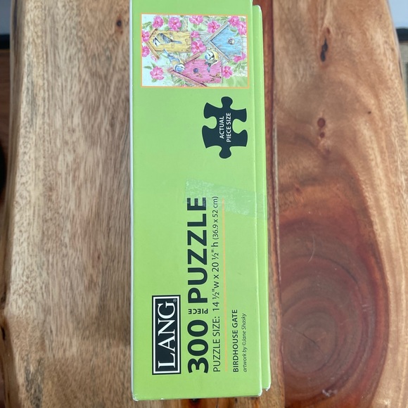 NEW Lang “Birds In The Garden” 300 Piece Puzzle - Picture 7 of 11